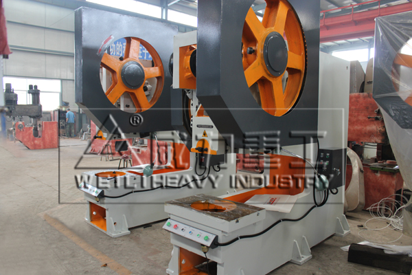 80噸深喉沖床多臺現貨